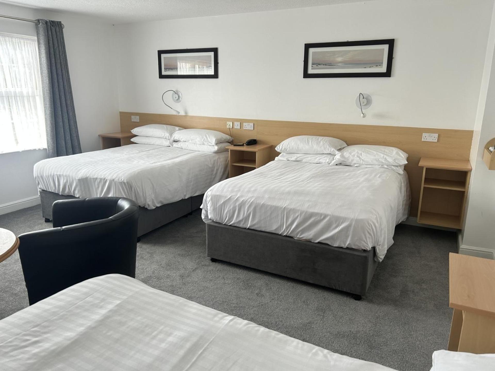 Drummond Hotel Ballykelly エクステリア 写真