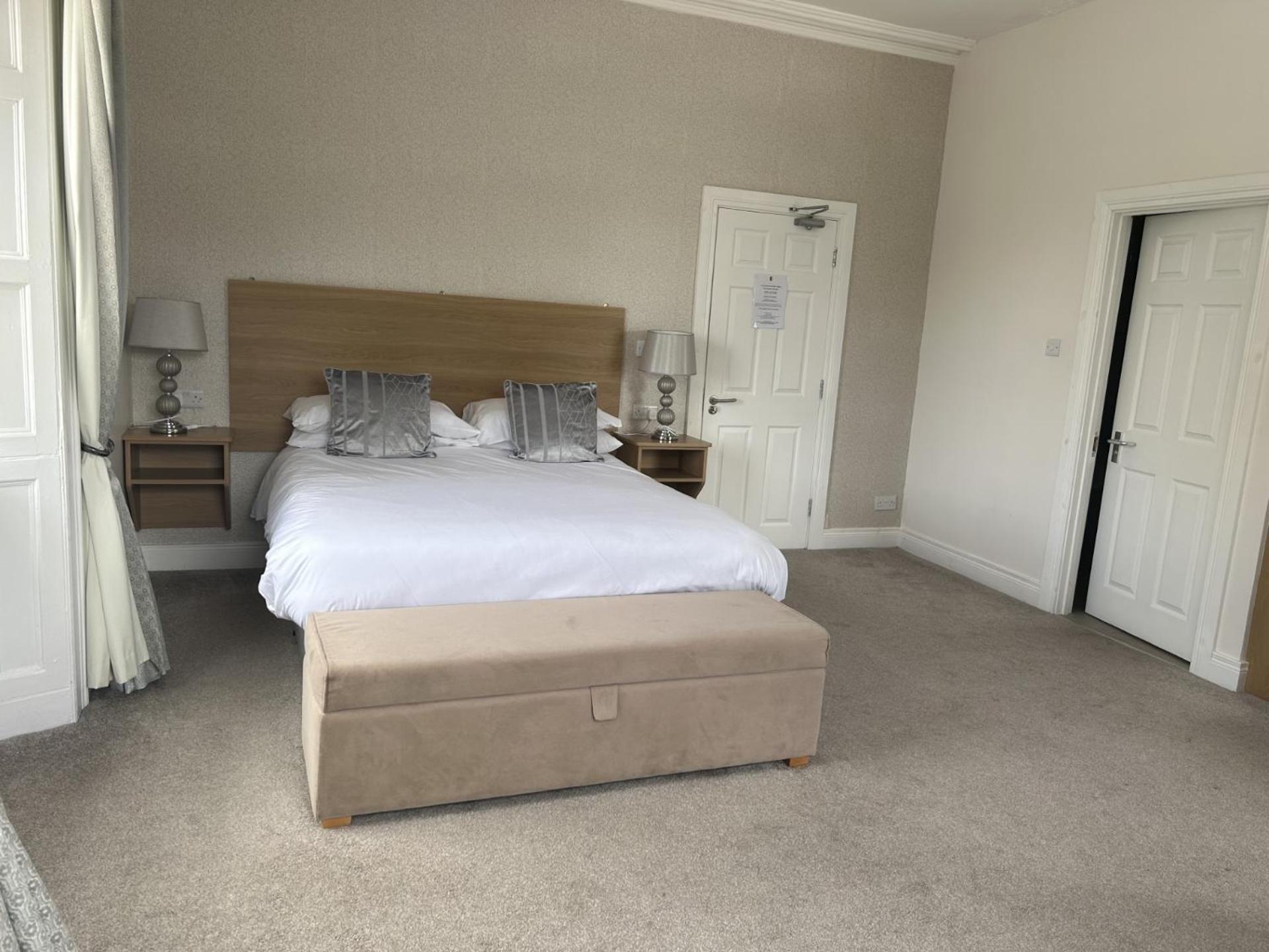 Drummond Hotel Ballykelly エクステリア 写真